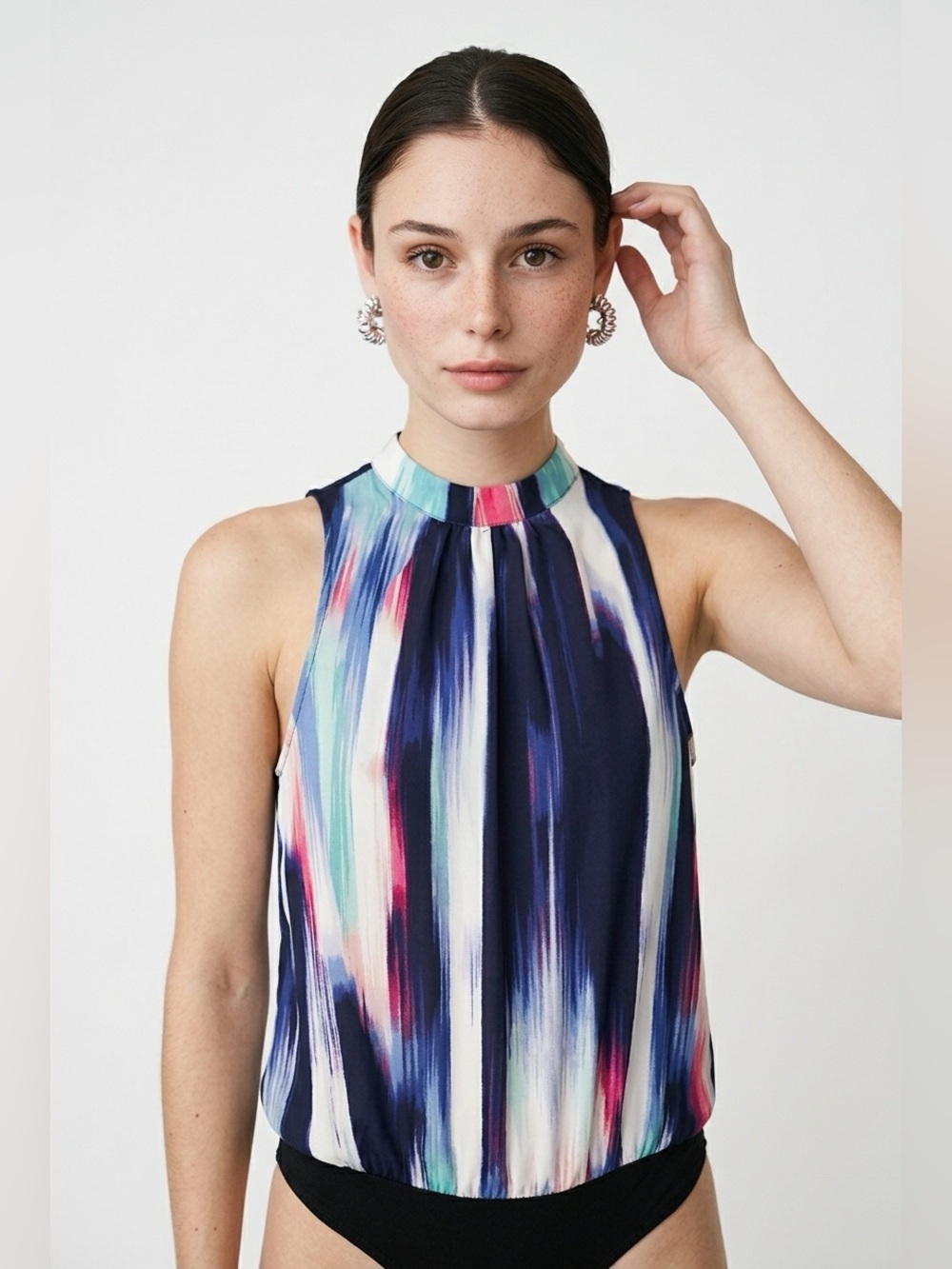 ✌️4/$20✌️ Bebe sleeveless bodysuit